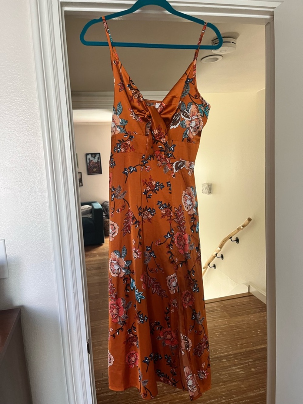 Floral Spaghetti-Strap midi Dress in Rust